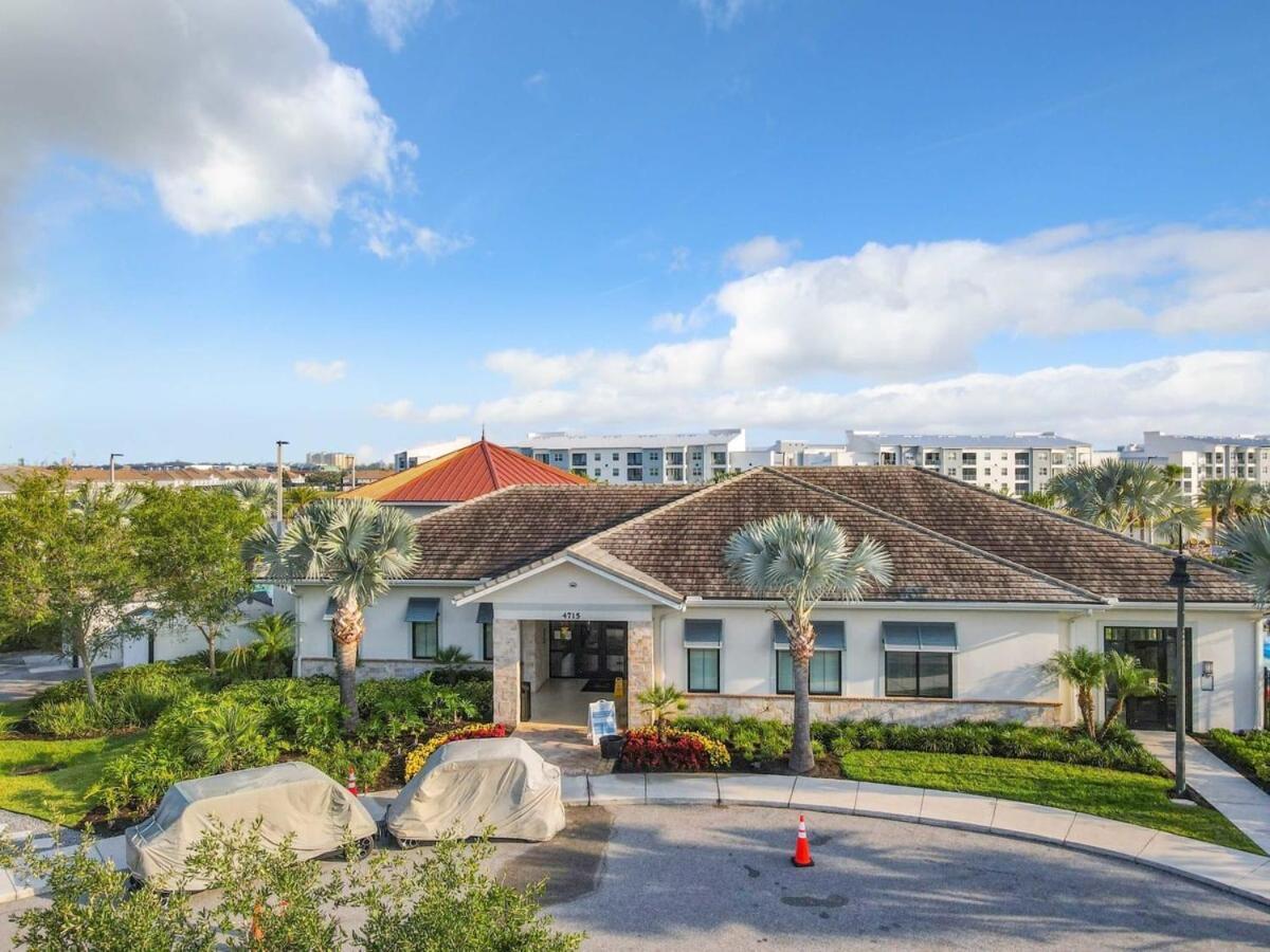 Terrific Thematic Lakeview 2B With 2 Clubhouses Kissimmee Eksteriør bilde