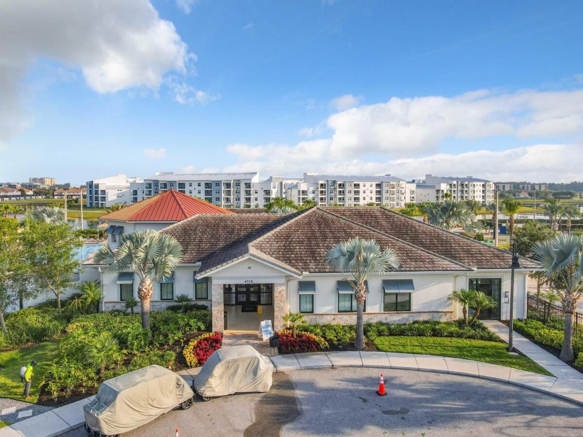 Terrific Thematic Lakeview 2B With 2 Clubhouses Kissimmee Eksteriør bilde