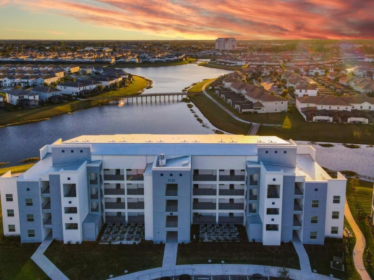 Terrific Thematic Lakeview 2B With 2 Clubhouses Kissimmee Eksteriør bilde